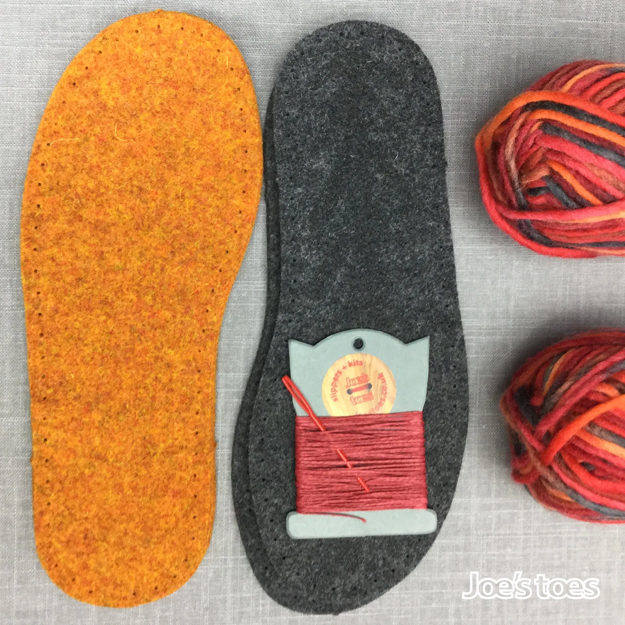 Crossover Knitted Slipper kit - Berry or Volcano Mix