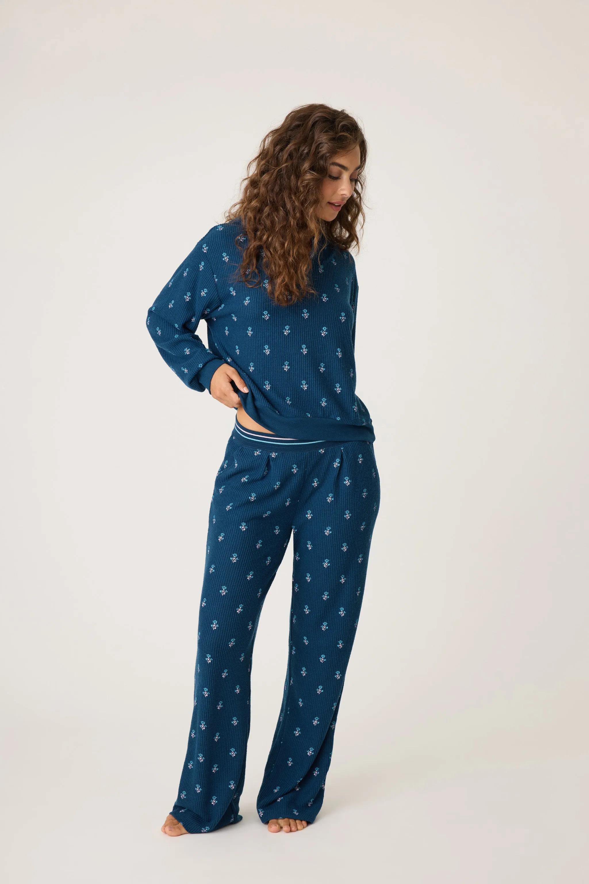 Dainty Floral Waffle Thermal Lounge Set