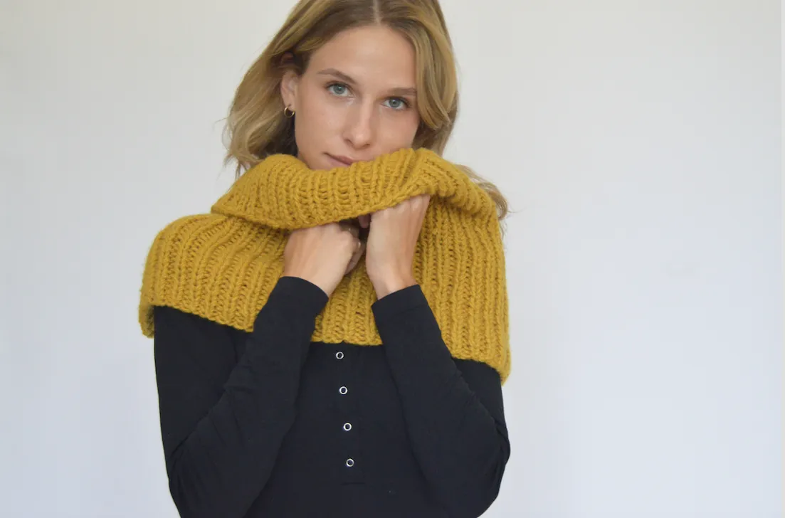 Gold Street Cowl