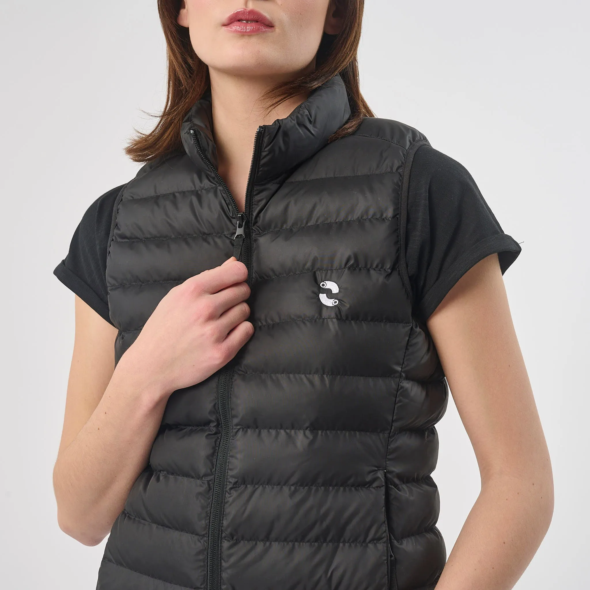 Omnitau Women's Recycled Slim Style Padded Gilet - Black