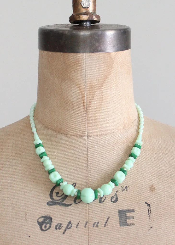 Vintage 1930s Jade Green Glass Necklace