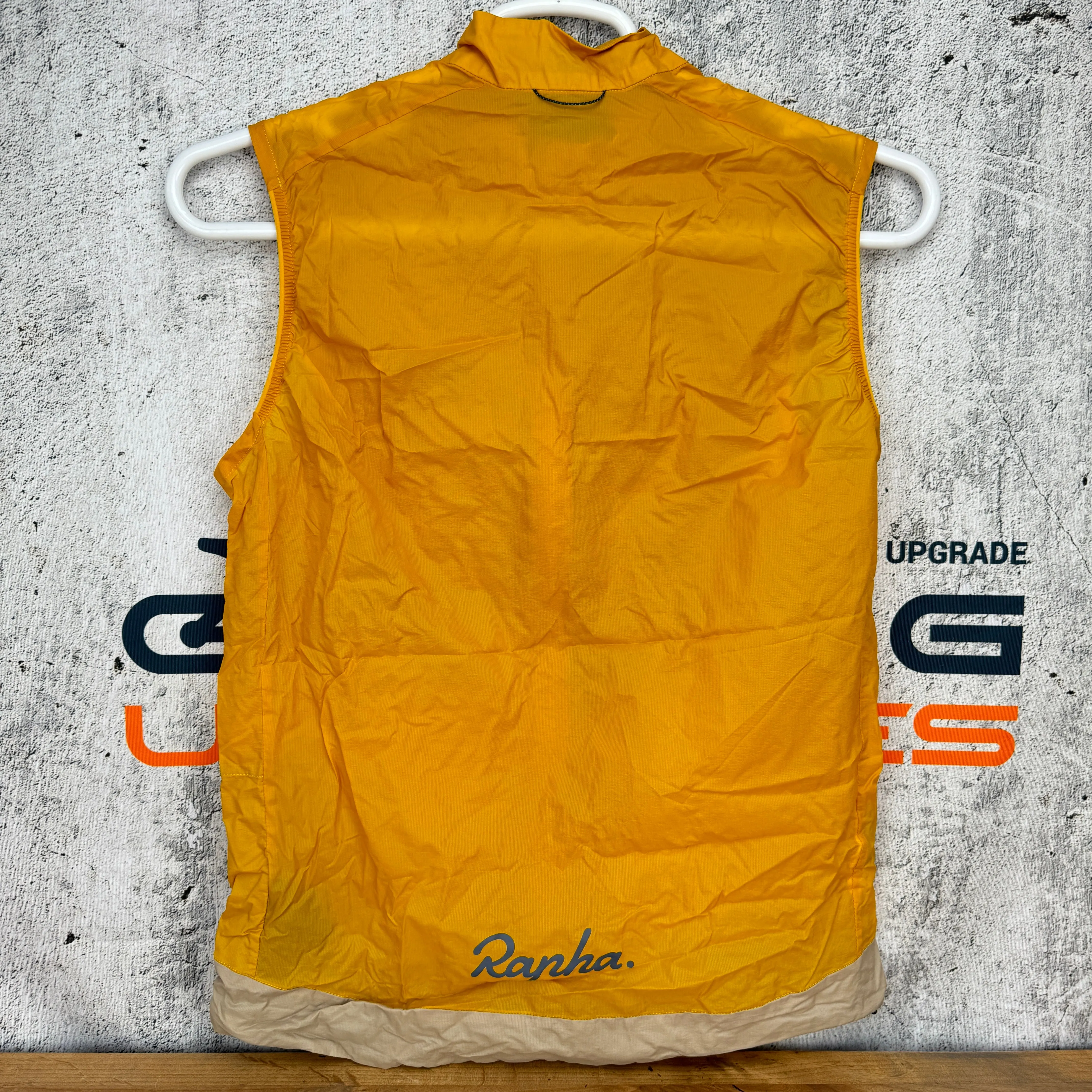 Worn Once! Rapha Explore Lightweight Gilet Men's Medium Yellow Cycling Vest